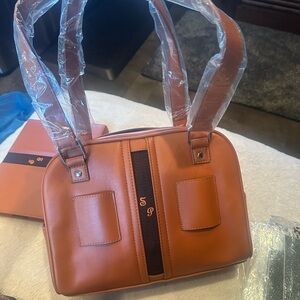 Stylish Tan Handbag with Dual Straps